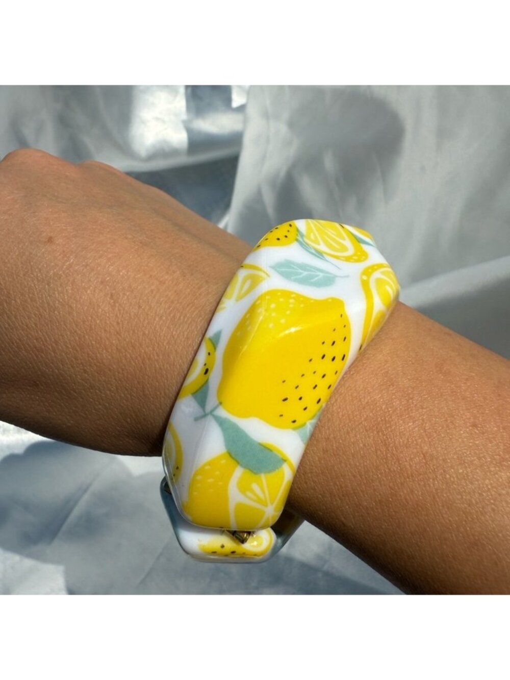 FREE PEOPLE Juicey summer strawberry bangle bracelet Arm Candy